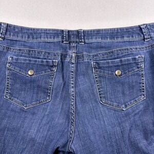 Chicos Platinum Denim Womens Size 3 Bootcut Jeans Dark Wash Cotton Spandex Blend